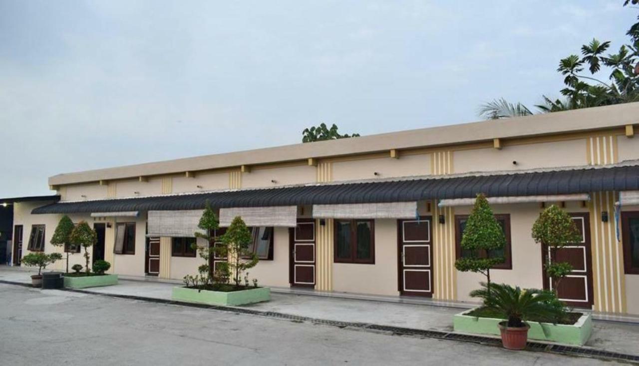 Hotel Grand Family Sungairampah Luaran gambar
